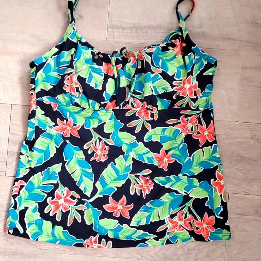 LANDS' END SWIMWEAR  WOMEN'S TOP